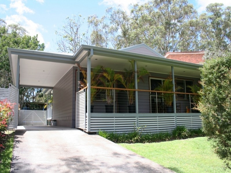 40 Dolphin Avenue, Hawks Nest NSW 2324