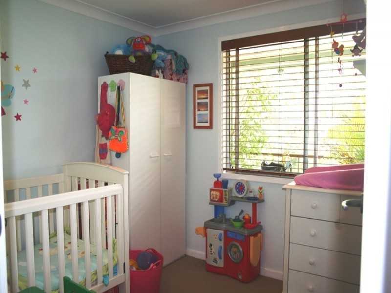 40 Dolphin Avenue, Hawks Nest NSW 2324
