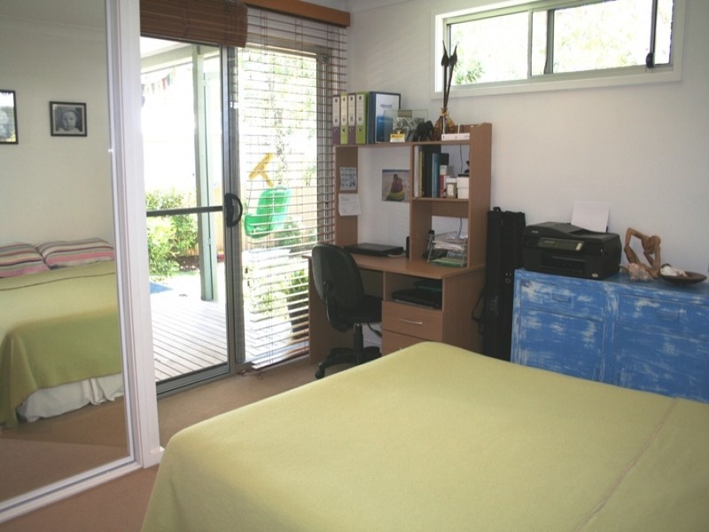 40 Dolphin Avenue, Hawks Nest NSW 2324