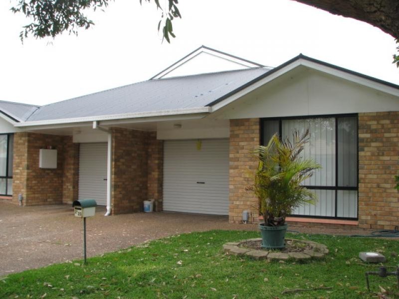 2/23 Budgeree Street, Tea Gardens NSW 2324