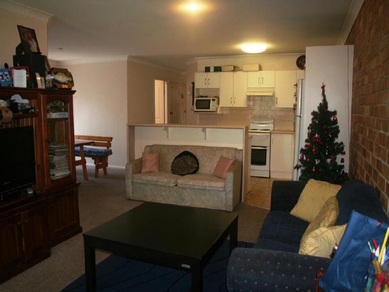 2/23 Budgeree Street, Tea Gardens NSW 2324