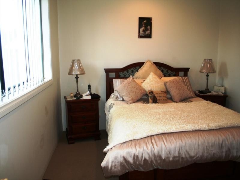 2/9 Sinclair Drive, Tea Gardens NSW 2324