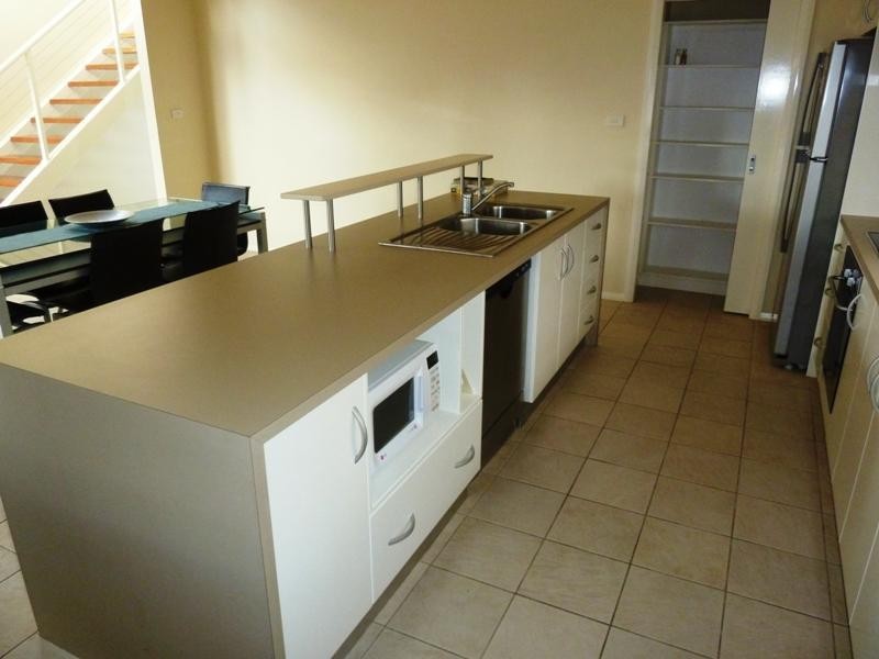 2/187 Myall Street, Tea Gardens NSW 2324