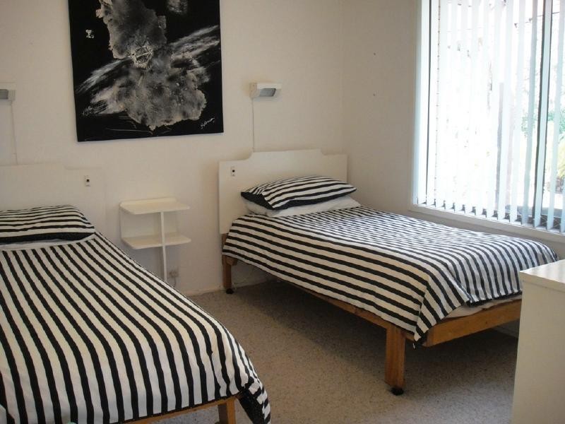 10 Karthena Crescent, Hawks Nest NSW 2324