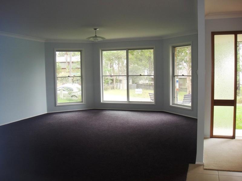 33 Eastslope Way, North Arm Cove NSW 2324