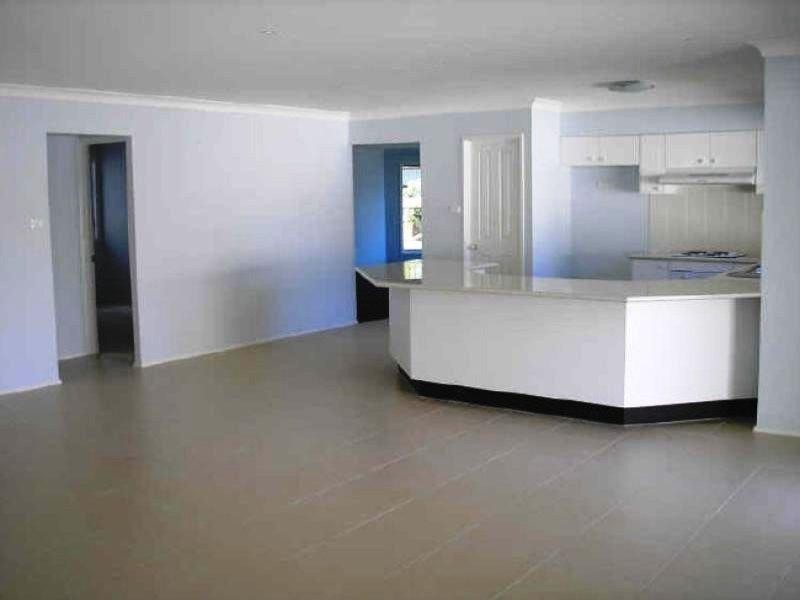 33 Eastslope Way, North Arm Cove NSW 2324