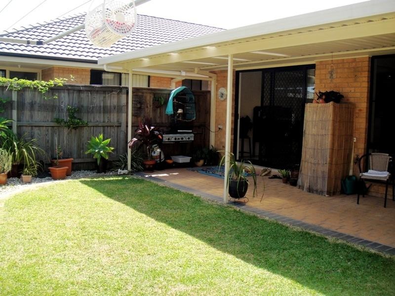 1/13 Ayres Avenue, Tea Gardens NSW 2324