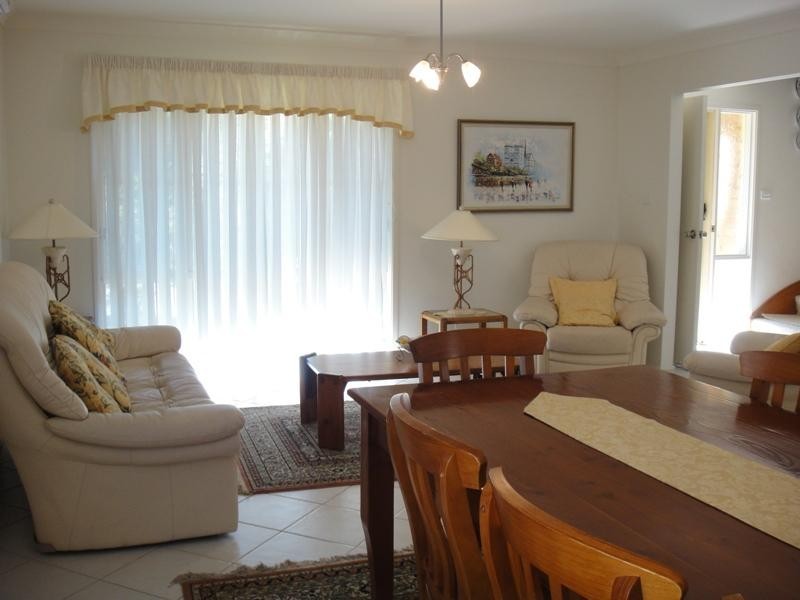 2 Kikarra Crescent, Hawks Nest NSW 2324