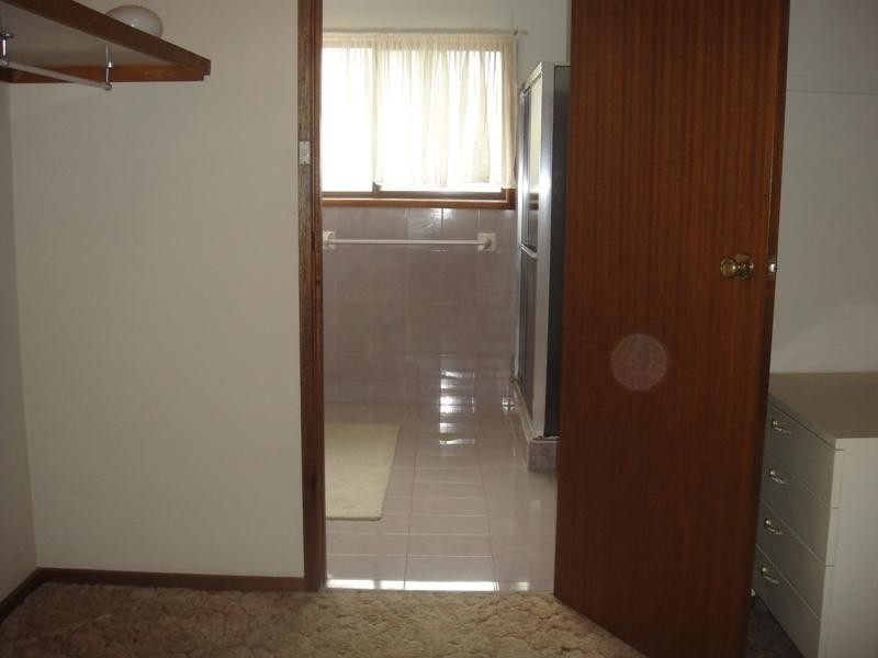 18 Karthena Crescent, Hawks Nest NSW 2324