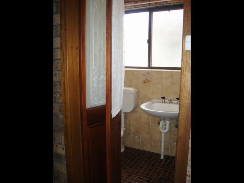 18 Karthena Crescent, Hawks Nest NSW 2324