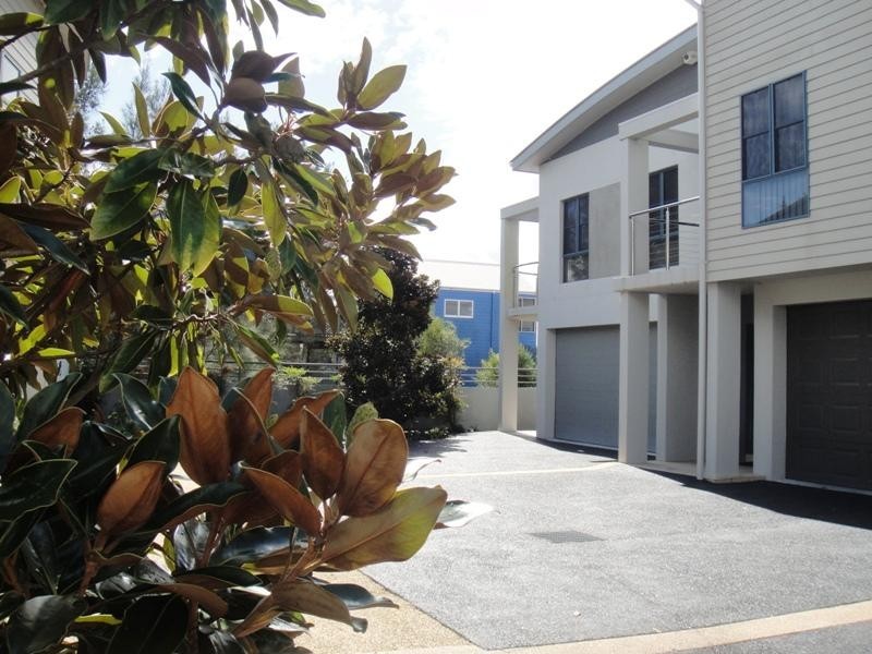 8/1 Marine Drive, Tea Gardens NSW 2324