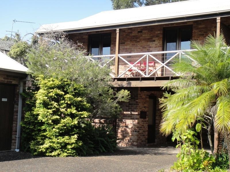 4/2 Bowral Street, Hawks Nest NSW 2324