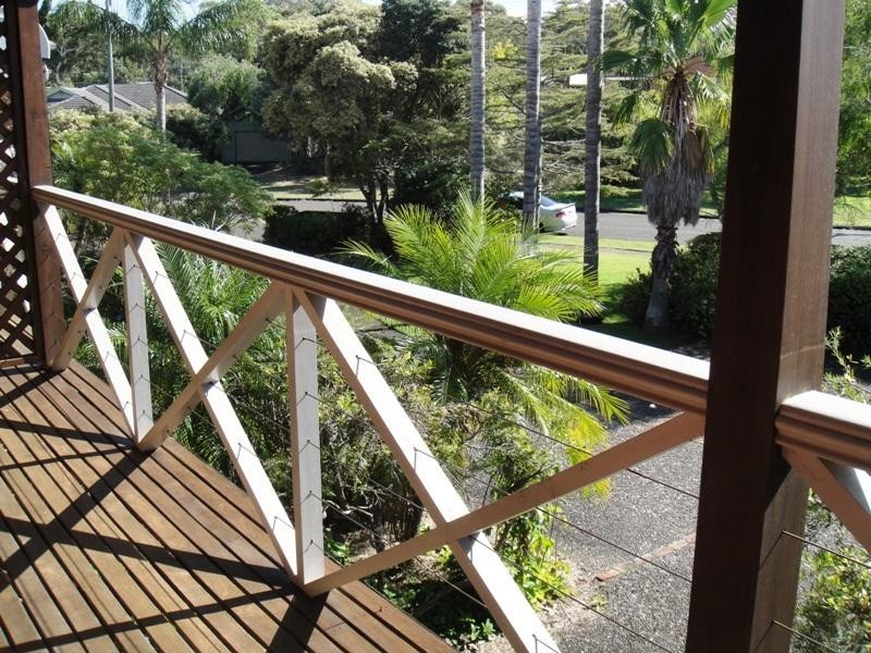 4/2 Bowral Street, Hawks Nest NSW 2324