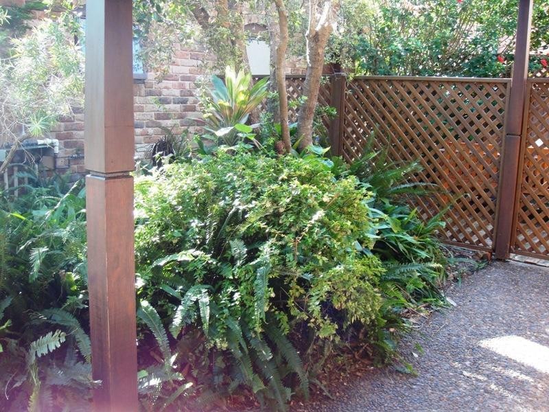 4/2 Bowral Street, Hawks Nest NSW 2324