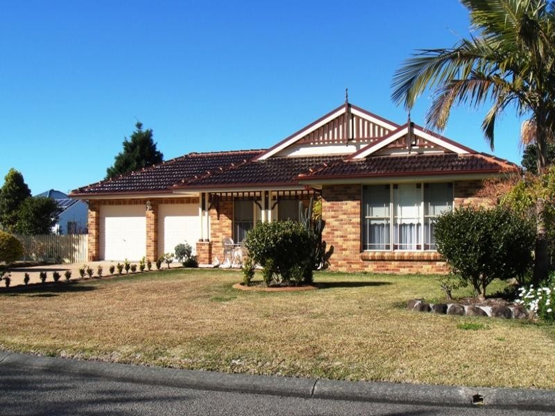 16 Port Way, Tea Gardens NSW 2324