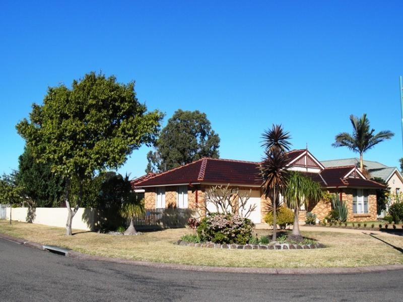 16 Port Way, Tea Gardens NSW 2324