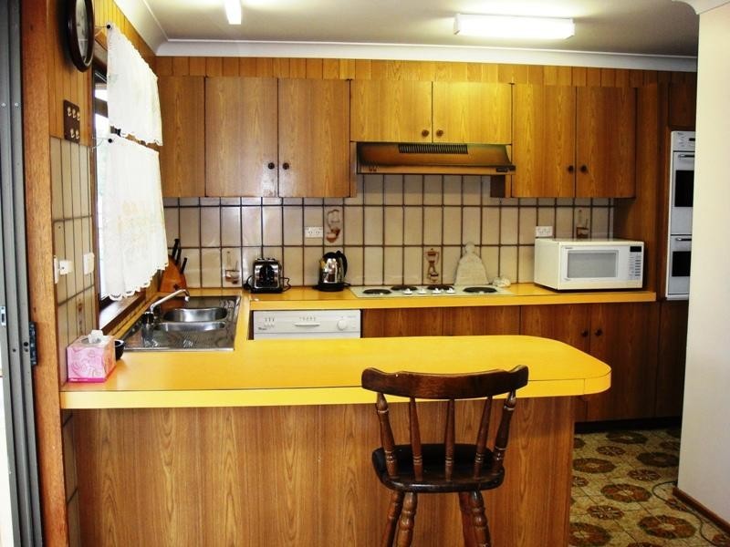 20 Muneela Avenue, Hawks Nest NSW 2324