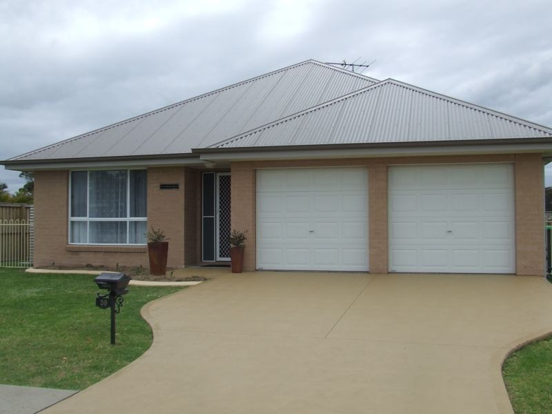 39 Shoreline Drive, Tea Gardens NSW 2324