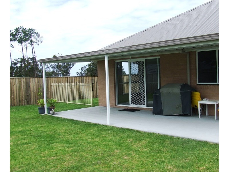 39 Shoreline Drive, Tea Gardens NSW 2324