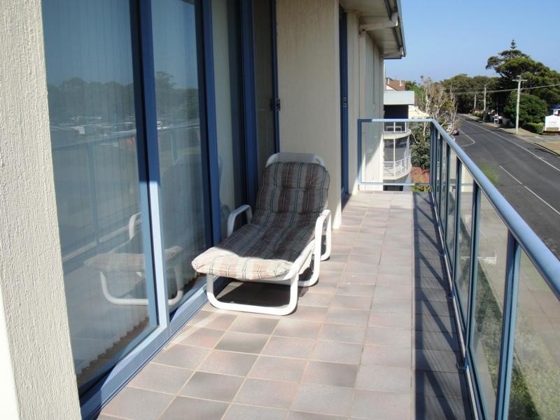 12/1 Beach Road, Hawks Nest NSW 2324