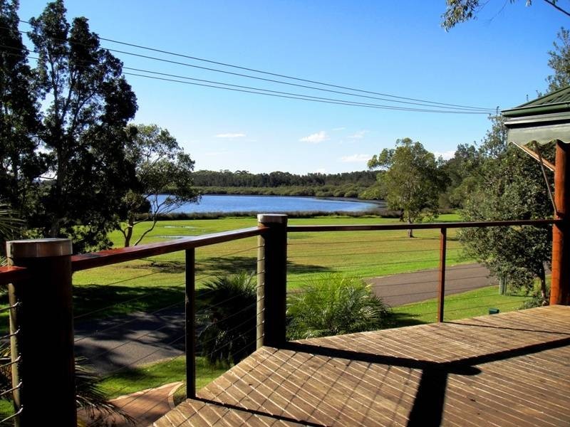 40 Koonwarra Drive, Hawks Nest NSW 2324