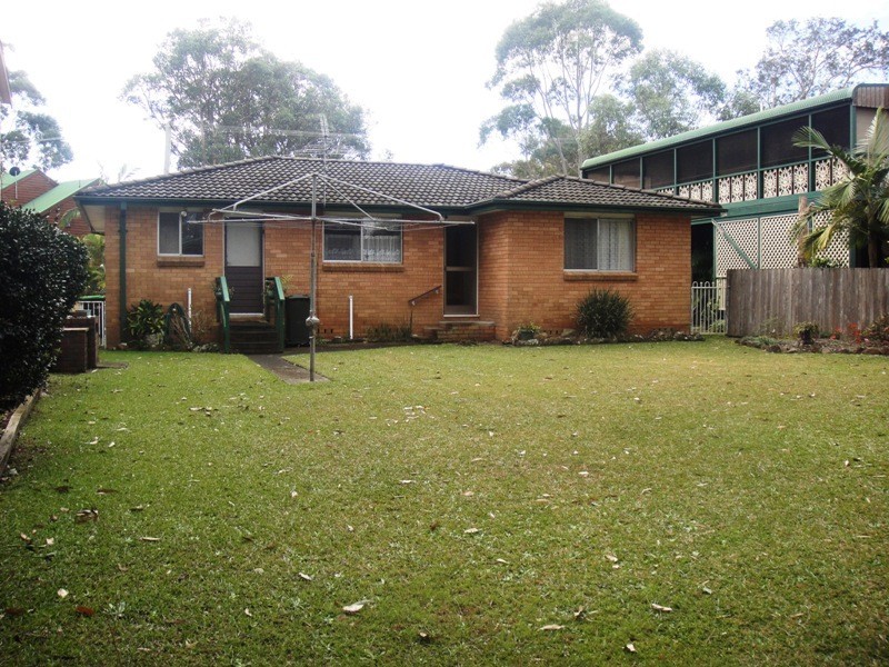 5 Karthena Cresent, Hawks Nest NSW 2324