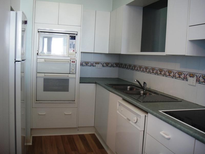 4/1 Beach Road, Hawks Nest NSW 2324