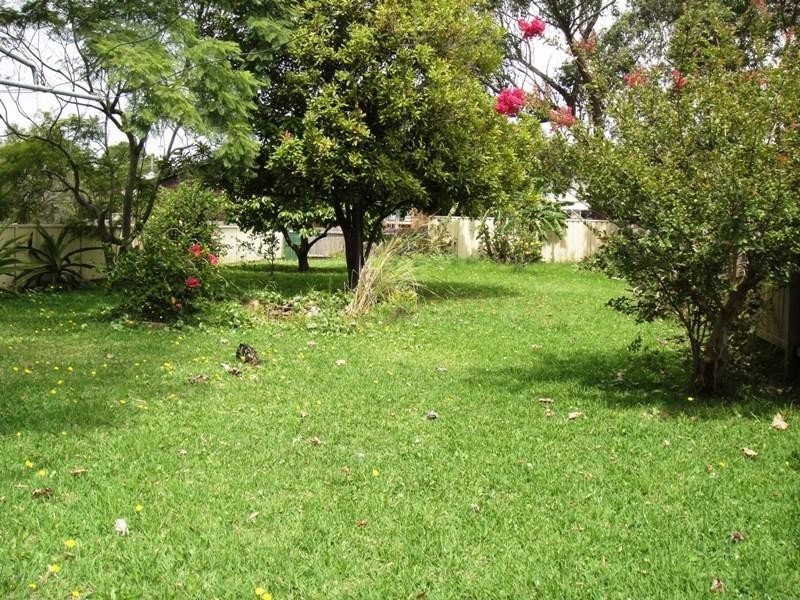 16 Coupland Avenue, Tea Gardens NSW 2324