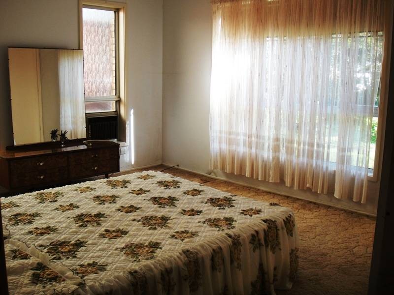 18 Muneela Avenue, Hawks Nest NSW 2324