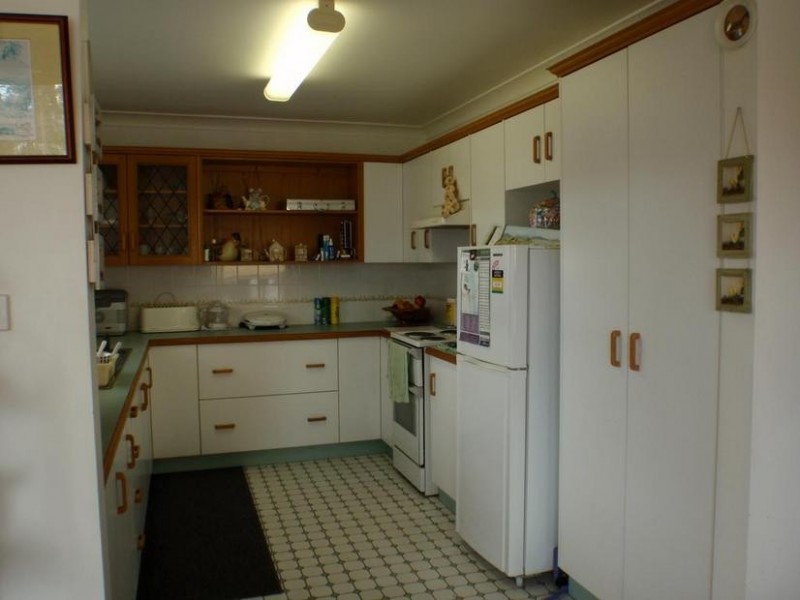 4 Roundhill Crescent, Karuah NSW 2324