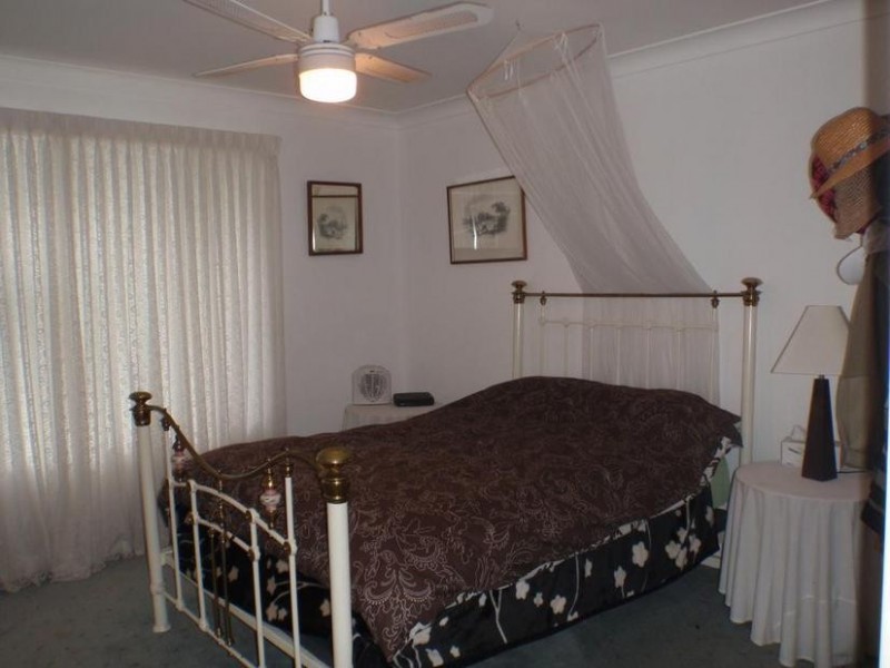 4 Roundhill Crescent, Karuah NSW 2324