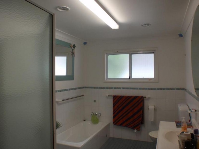 4 Roundhill Crescent, Karuah NSW 2324