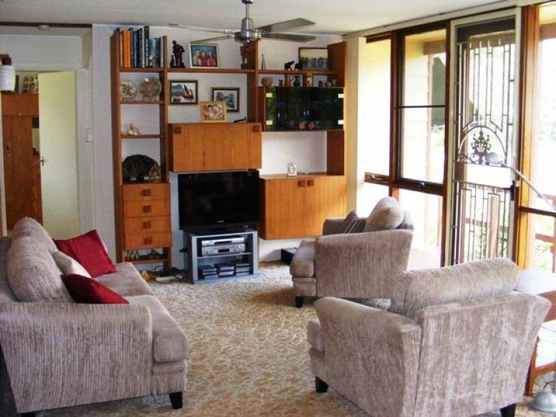 50 Binda Street, Hawks Nest NSW 2324