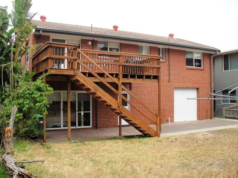 37 The Boulevarde, Hawks Nest NSW 2324
