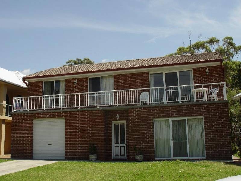 37 The Boulevarde, Hawks Nest NSW 2324