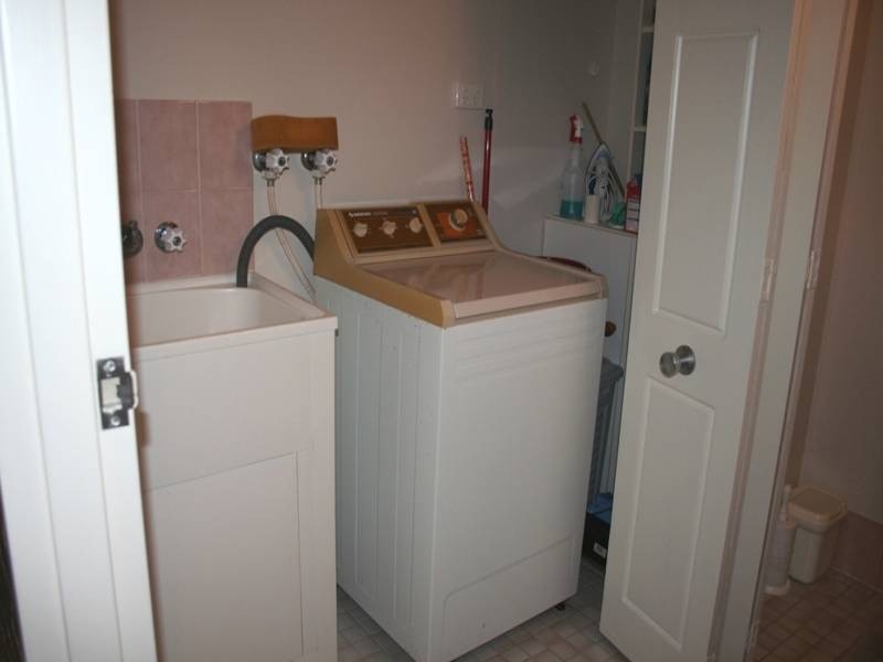 1/21 Yamba Street, Hawks Nest NSW 2324