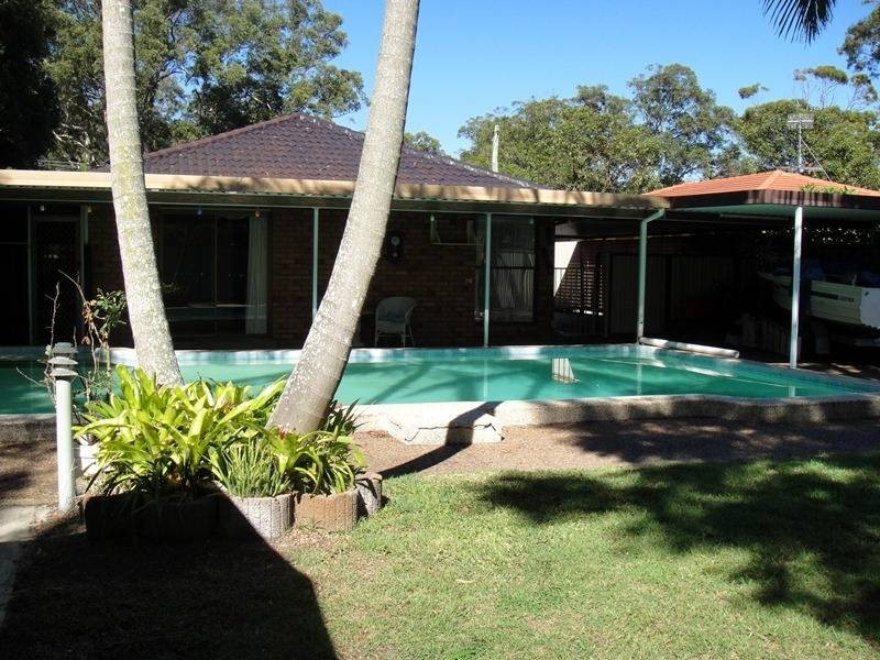 59 Binda Street, Hawks Nest NSW 2324