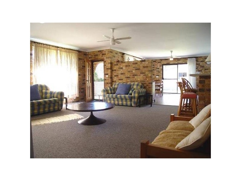 71 Binda Street, Hawks Nest NSW 2324