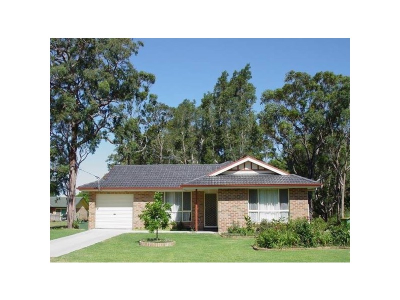 82 Koree Street, Pindimar NSW 2324