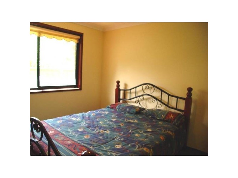 8a Perrumba Street, Hawks Nest NSW 2324