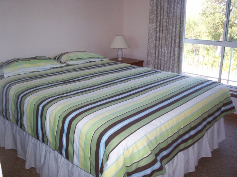 37 The Boulevarde, Hawks Nest NSW 2324