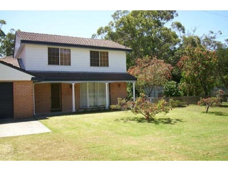 22 Cooloon Street, Hawks Nest NSW 2324