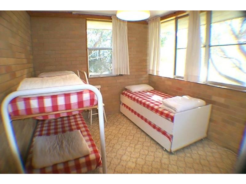 87 The Boulevarde, Hawks Nest NSW 2324