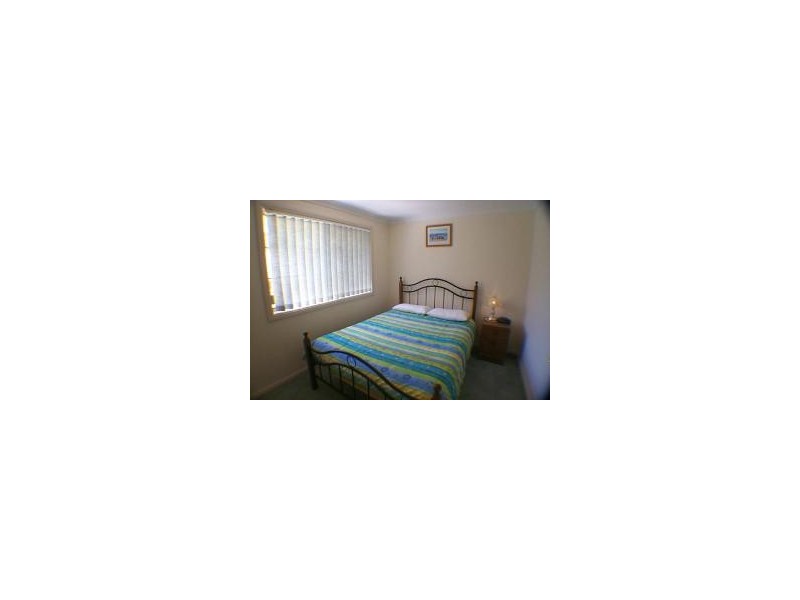2/9 Yamba Street, Hawks Nest NSW 2324