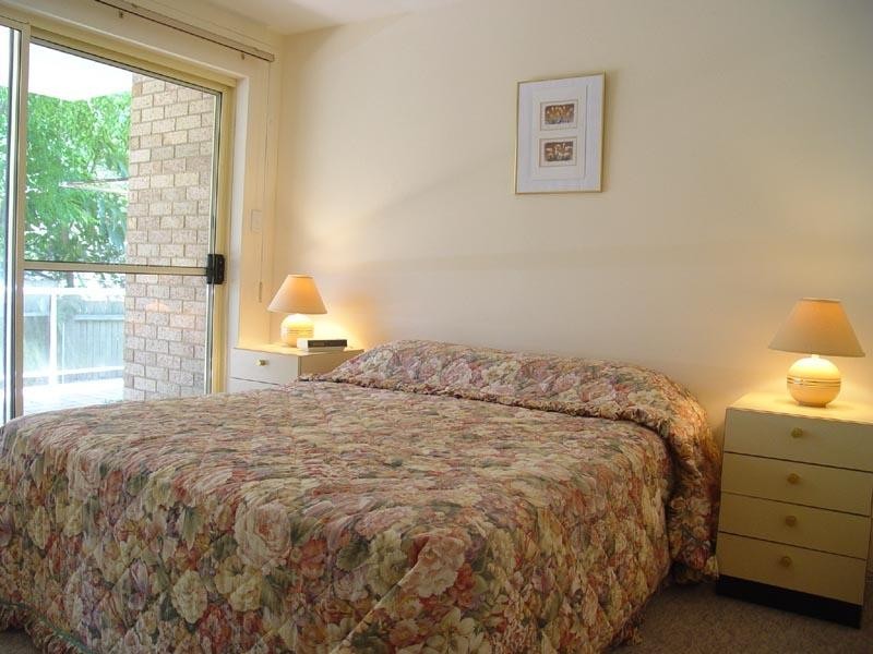 2/56 Booner Street, Hawks Nest NSW 2324