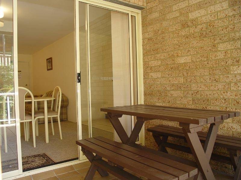 2/56 Booner Street, Hawks Nest NSW 2324