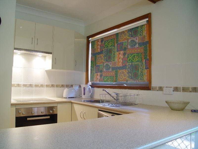 2/19 Cooloon Street, Hawks Nest NSW 2324