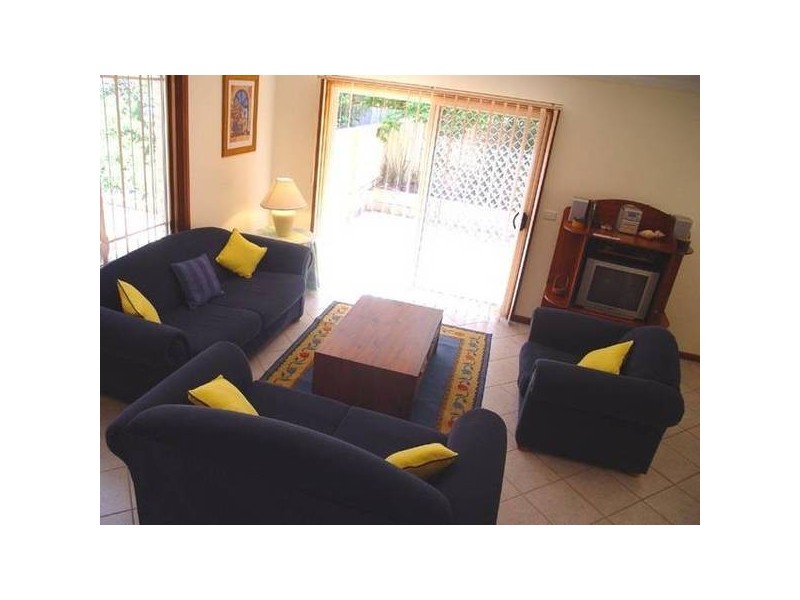 4/9 Coorilla Street, Hawks Nest NSW 2324