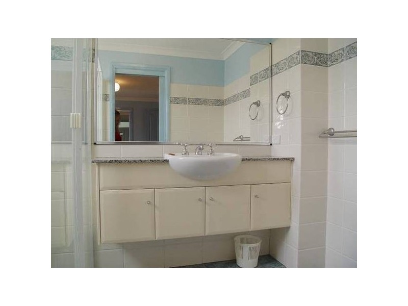7/9 Beach Road, Hawks Nest All, Hawks Nest NSW 2324
