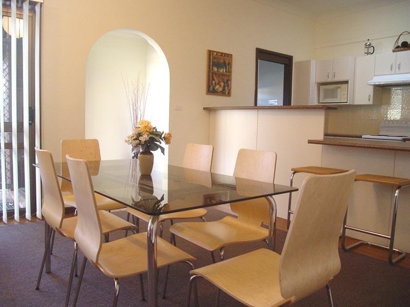 1/4 Carinya Close, Hawks Nest NSW 2324
